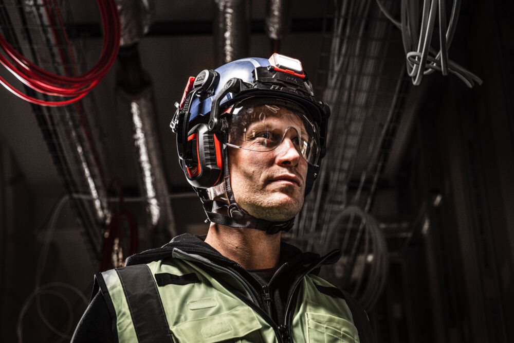 Article Zone Outillage - Casques de monteur BOLT 200 Milwaukee : sécurité, polyvalence et confort in