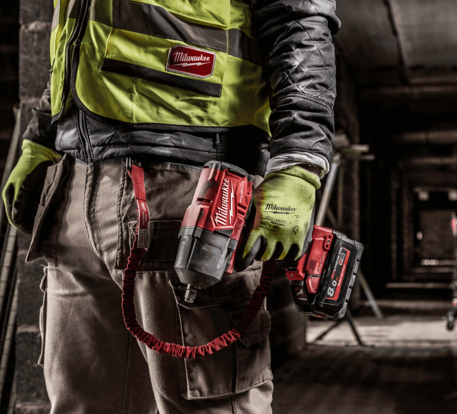Milwaukee Power Rake MILWAUKEE® Power Tools UK Official Site | NOTHING BUT HEAVY DUTY ...