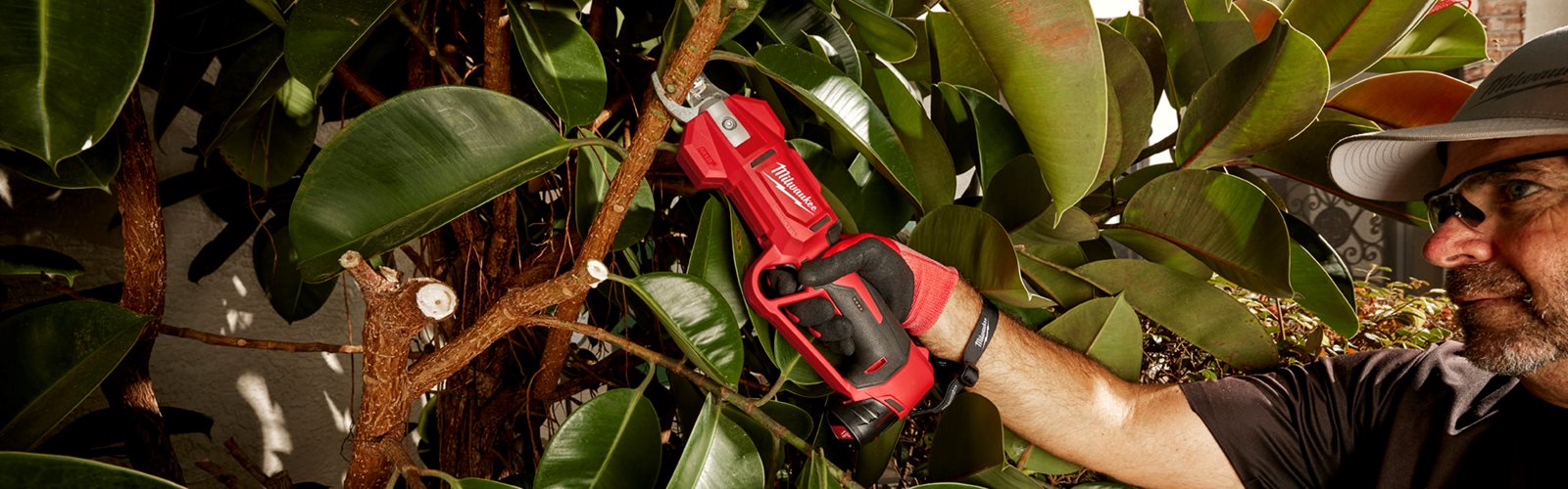 Milwaukee Tool Russia | Аккумуляторные, Сетевые, Ручные Инструменты ...
