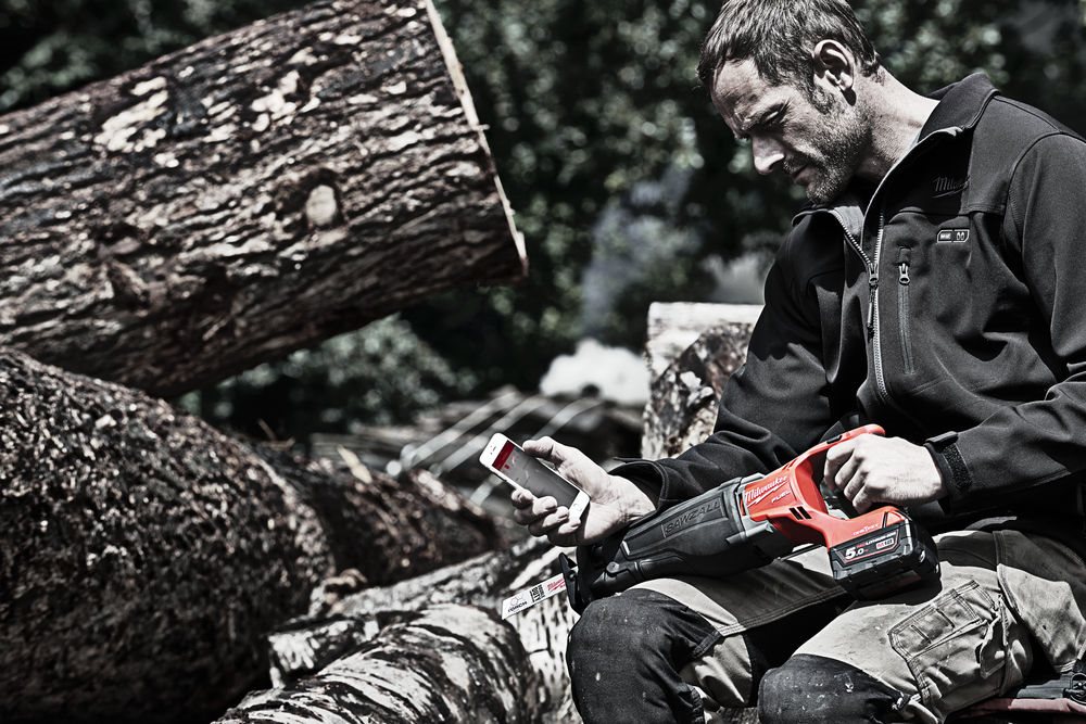 Milwaukee® przedstawia piłę szablastą M18 FUEL™ SAWZALL® z technologią ONE-KEY™