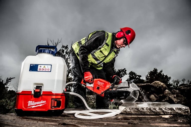 Milwaukee Power Rake Outdoor | Milwaukee Tools Polska