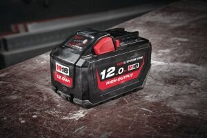 Itt a következő áttörés: A Milwaukee® bemutatja M18 HB12 - 18 V 12.0 Ah nagy teljesítményű akkumulát