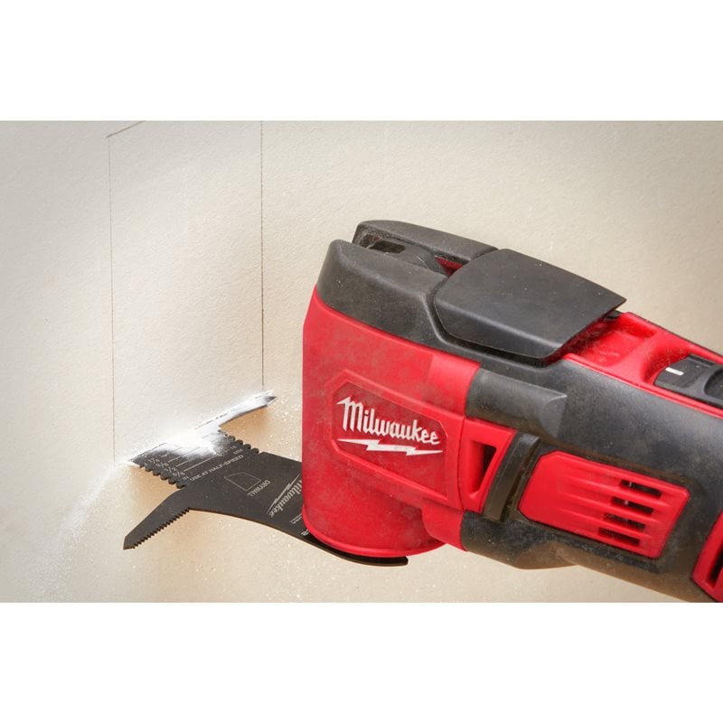 Milwaukee Multifunkce nůž 5 v 1 na sádrokarton a sádrovláknité desky