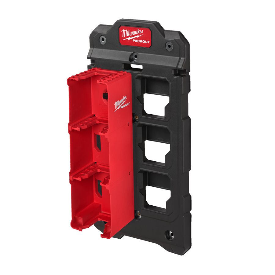 Milwaukee PACKOUT Nosilec M18 Akumulatorjev pri delu