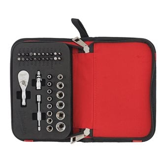 ¼″ Compact ratchet set