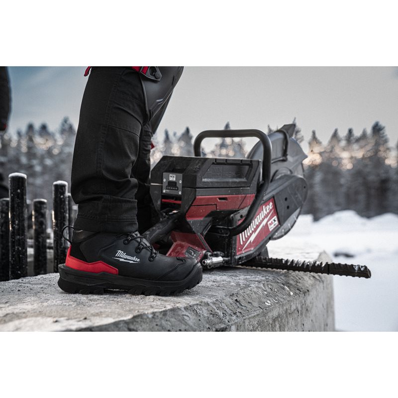 Milwaukee Pracovní obuv kotníková ARMOURTRED S3S - velikost 42