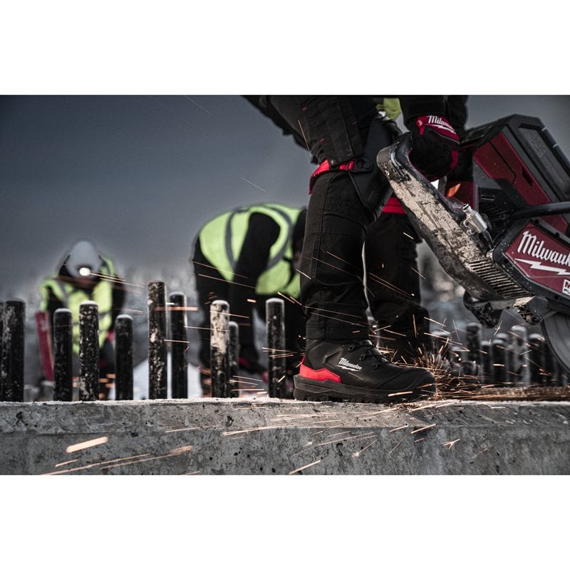 Milwaukee Pracovní obuv kotníková ARMOURTRED S3S - velikost 46