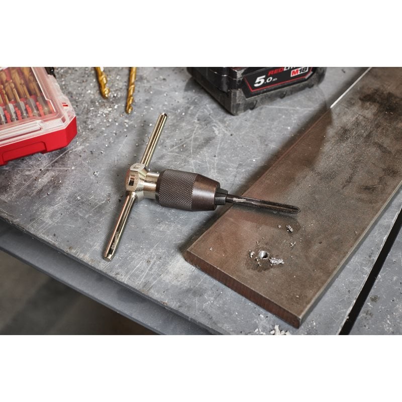 Milwaukee Sada metrických závitníků a matric - 17ks