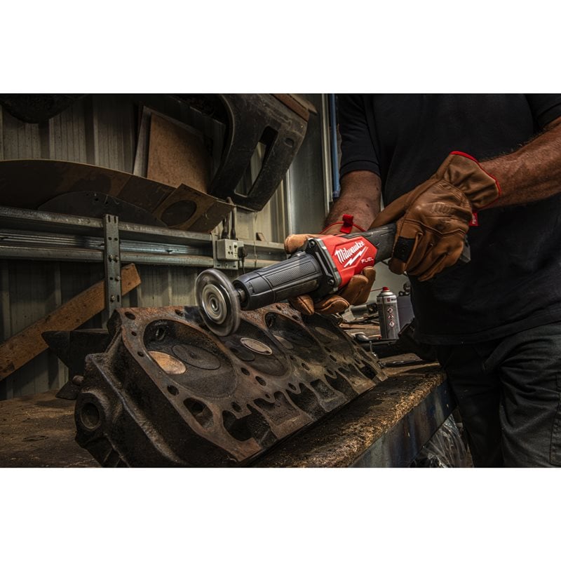 Milwaukee S6 Shaft Disc Wire Brush 50x10 Corrugated Silikon Karbid G120 CR. 1,1 - 3 kusy