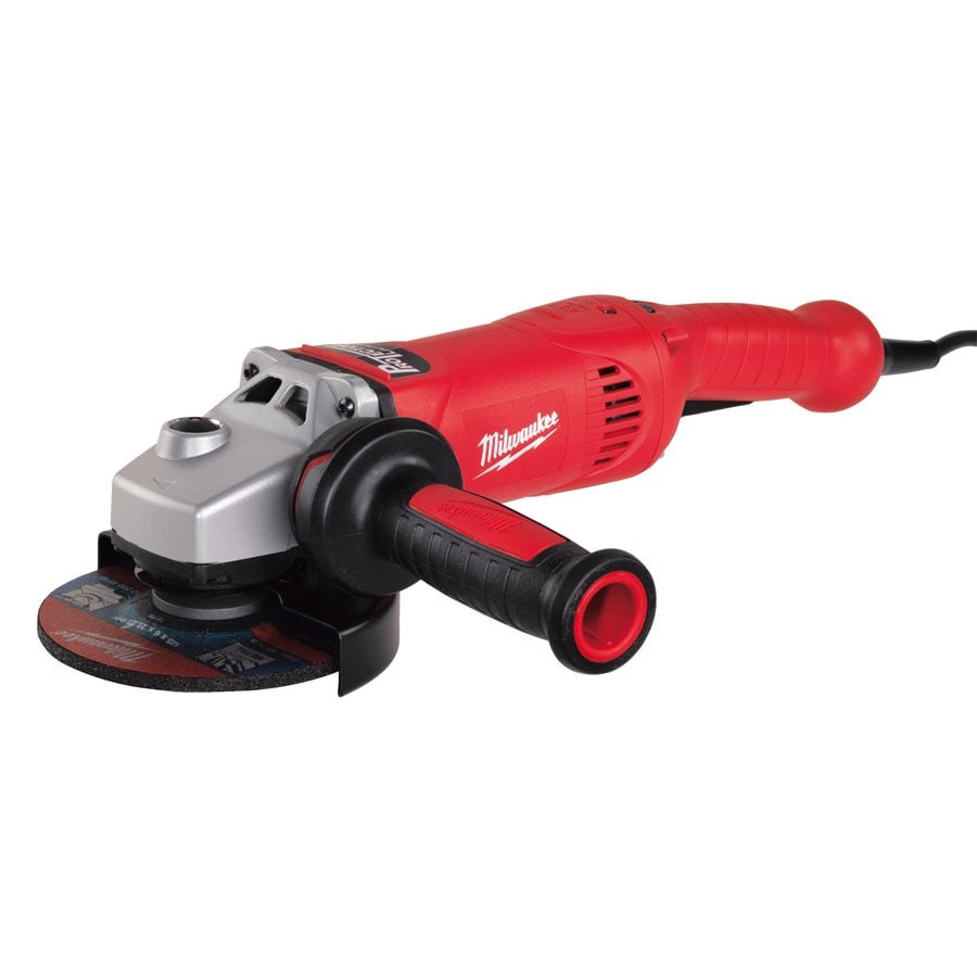 Milwaukee AGV 17-125 INOX pri delu