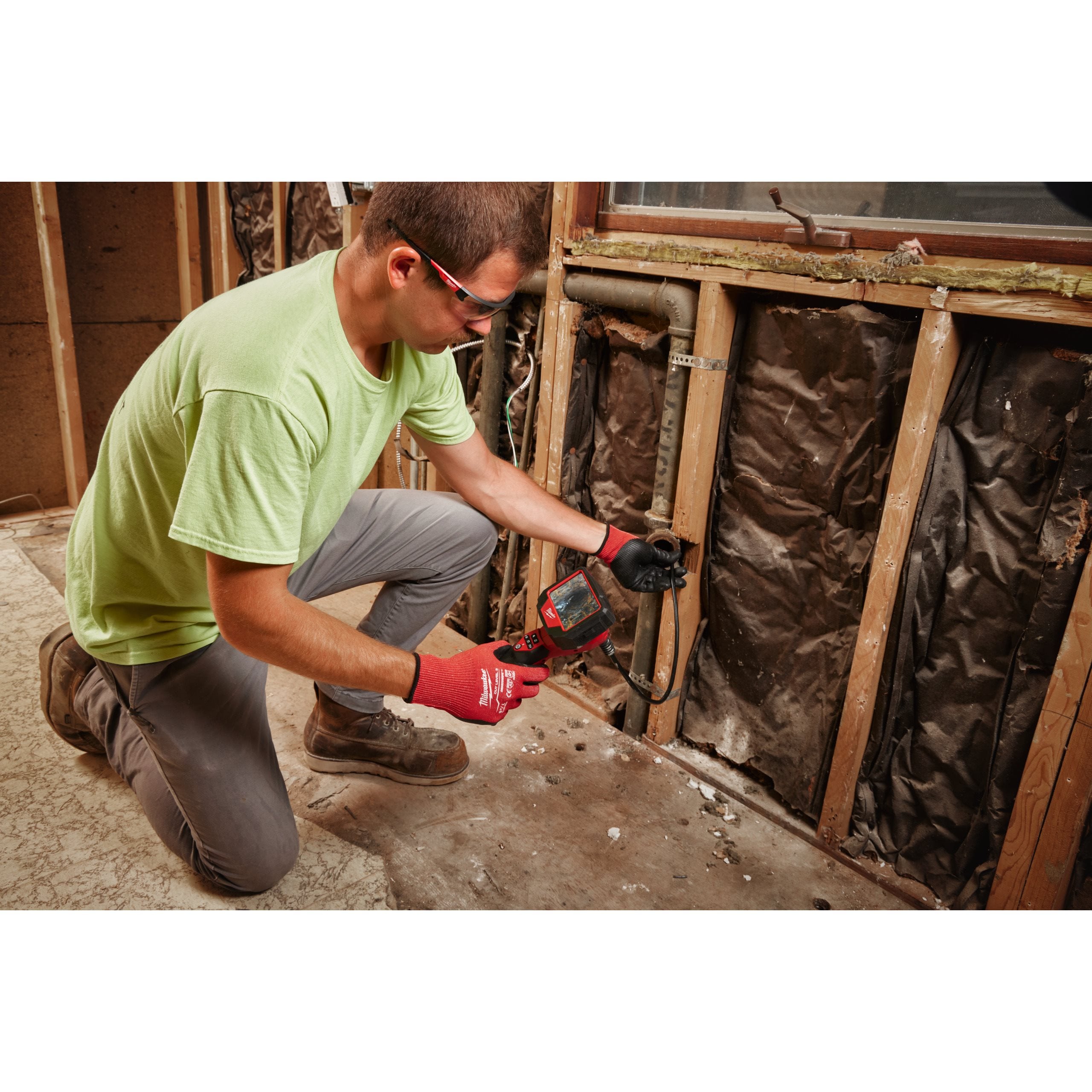 Caméra D’inspection Milwaukee M12 360IC32 – Écran 4,3 Pouces, Câble 3m, Tête 10mm IP67, Mémoire 32 Go