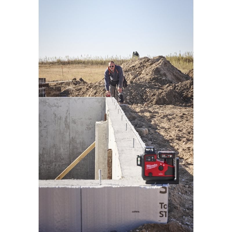 Milwaukee M12 A3PLO-401C Křížový laser 360° s automatickým zarovnáním paprsku