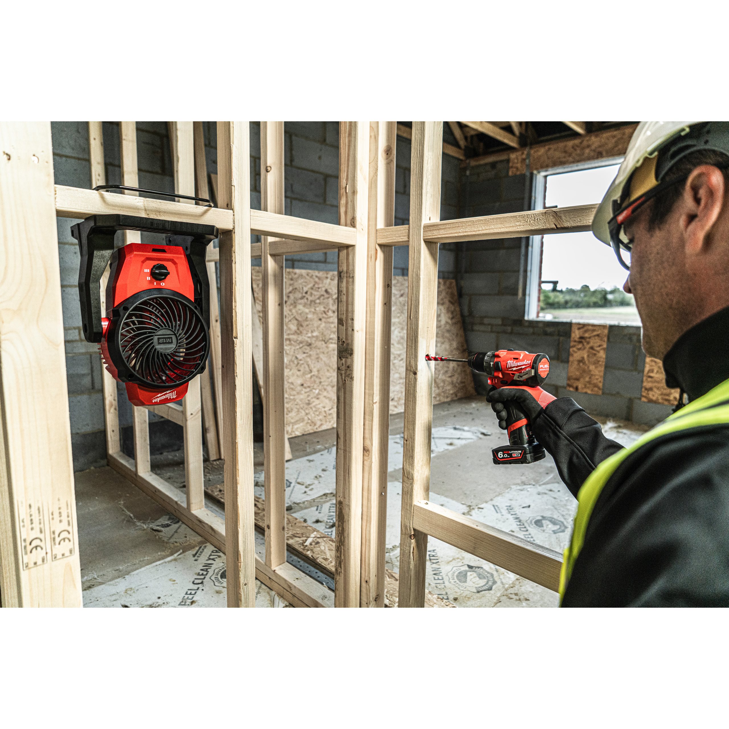 Milwaukee M12 AF-0 業務用扇風機 ミルウォーキー M12 AF 扇風機を発売、マグネットベース＆バネ式