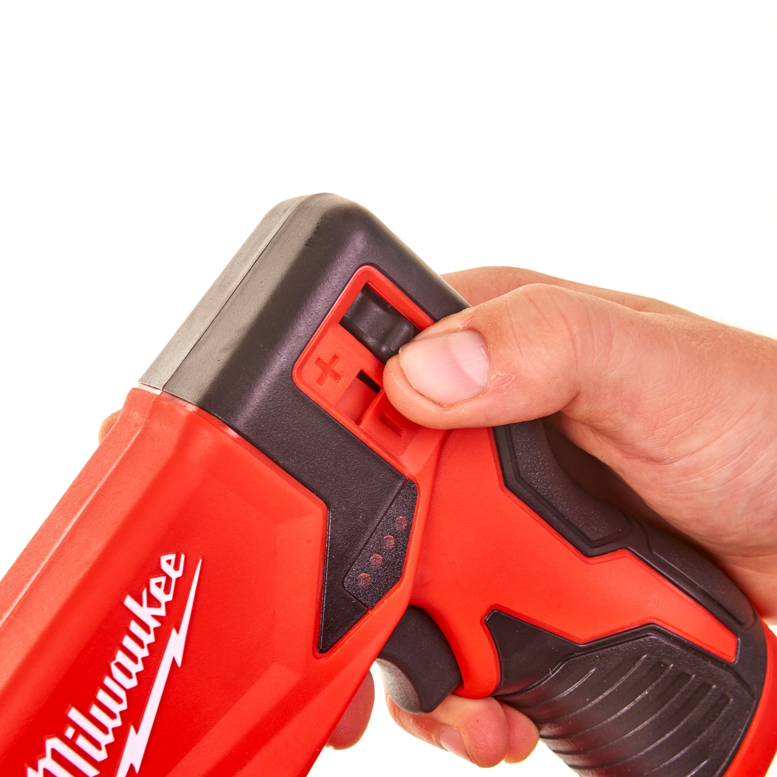 Grapadora subcompacta M12™ | M12 BST | Clavadoras | Milwaukee Tool ES