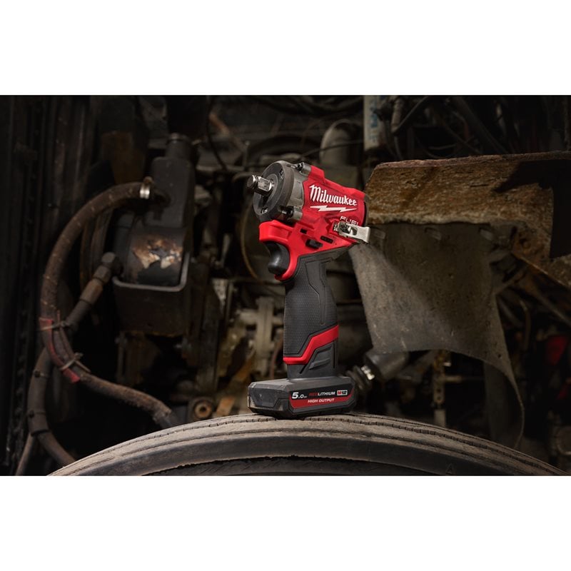 Milwaukee M12 FCIWF12G3-0 1/2 rázový utahovák poj. kroužek - 746Nm