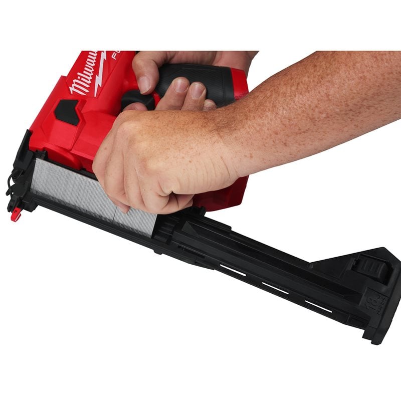 Milwaukee M12 FCN18GS-202Xpřímá hřebíkovačka 18 GA
