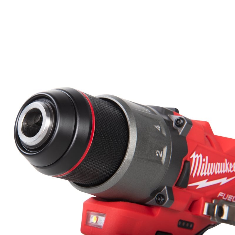 Milwaukee M12 FDD2-402X FUEL Aku vrtačka / šroubovák, 2x 4Ah baterie, nabíječka