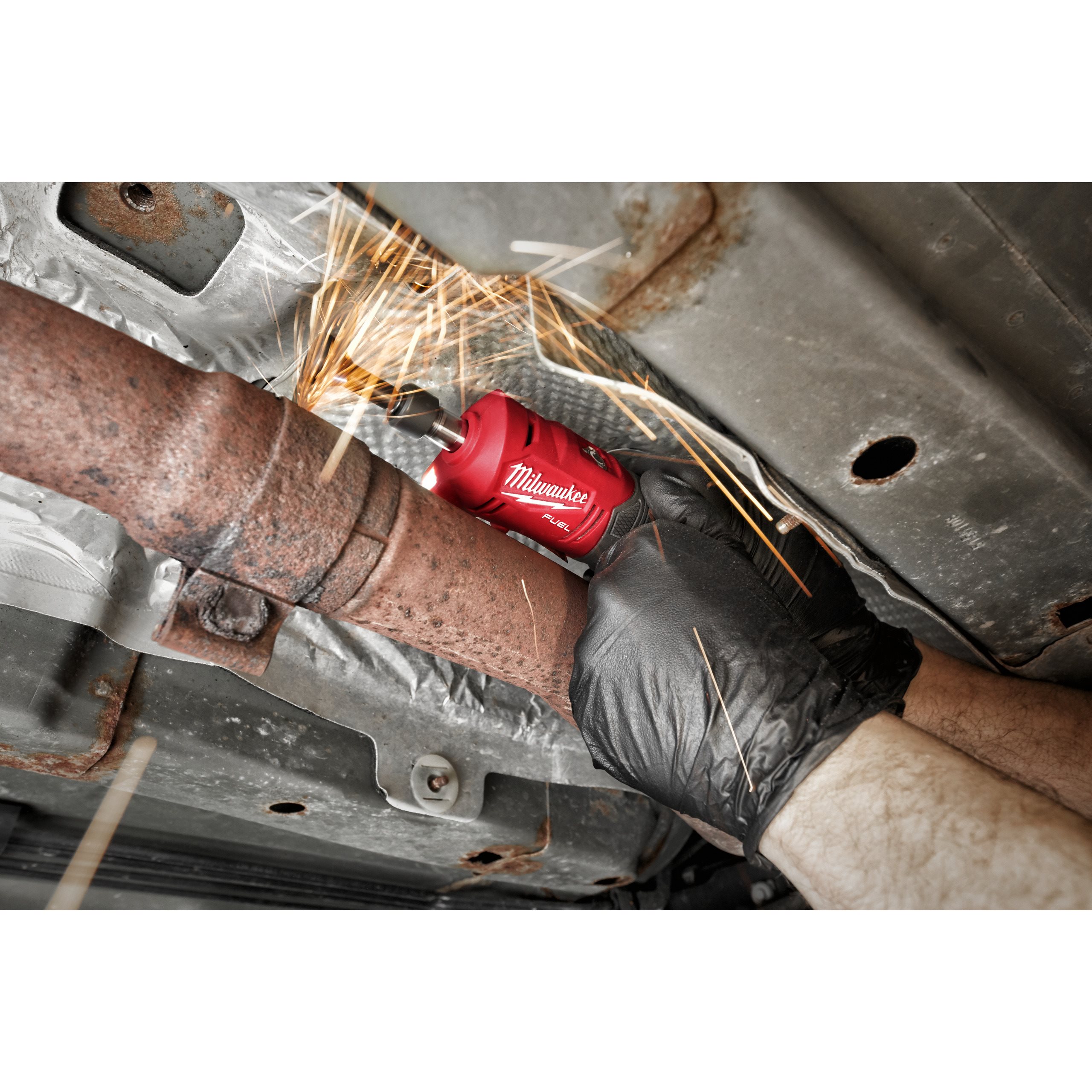 Meuleuse Droite Milwaukee M12 FUEL 12V Sans Fil - Pack Complet Avec Batterie