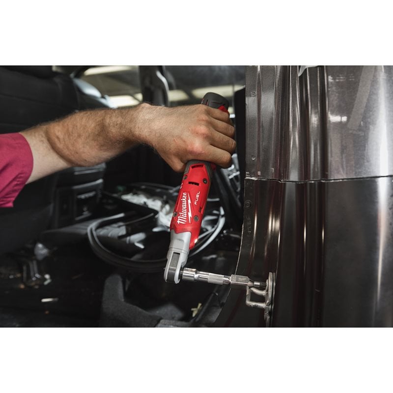 Milwaukee M12 FIR38G2-252B Ráčna 3/8" – 95 Nm (2× 2,5 Ah)