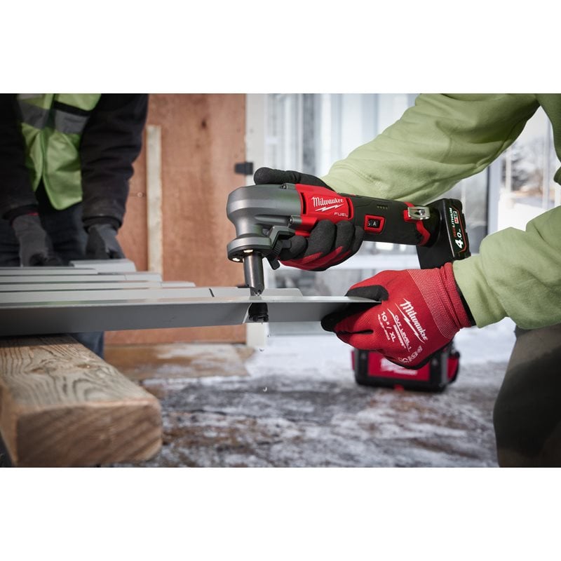 Milwaukee M12 FNB16-402X Aku prostřihovač plechu 1,6 mm, 2x 4ah bat.