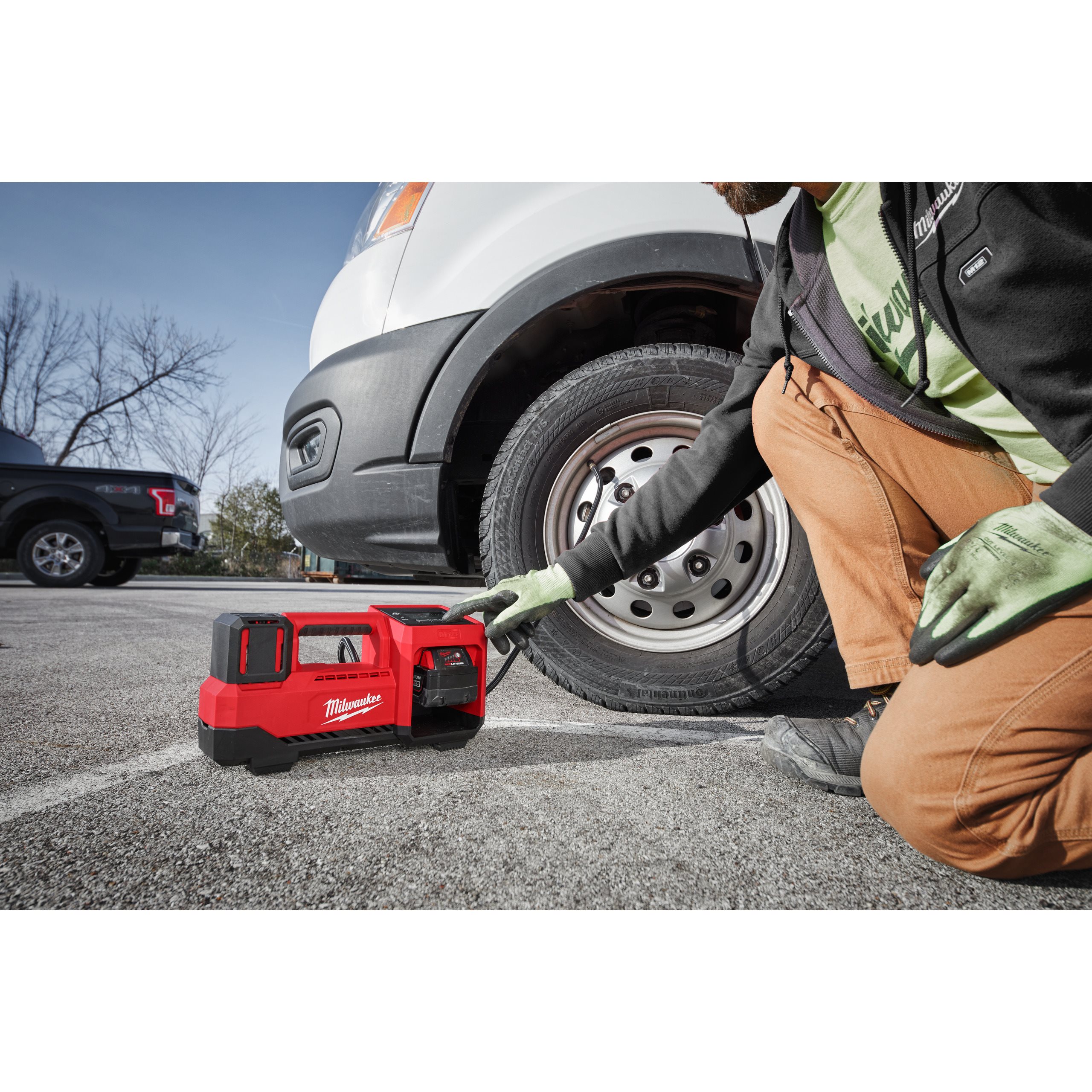 Compresseur-gonfleur 18V Milwaukee M18 BI-0 (produit seul) - Outils Pro