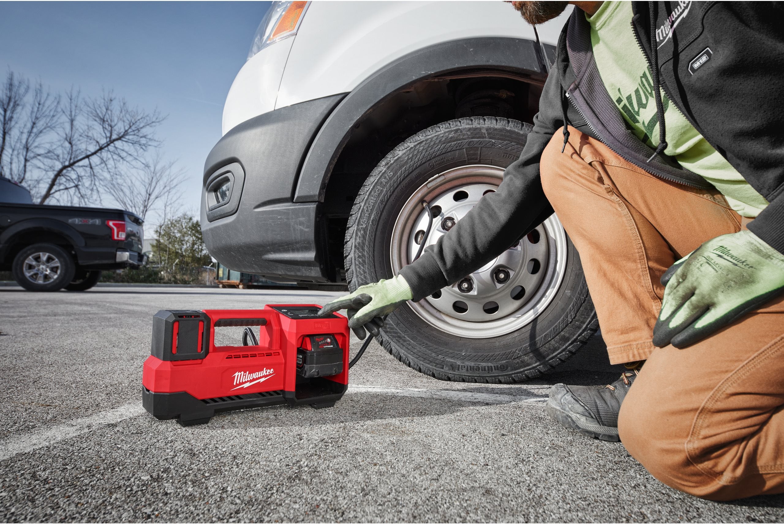Compresseur-gonfleur 18V Milwaukee M18 BI-0 (produit seul) - Outils Pro Compresseur-gonfleur 18V Milwaukee M18 BI-0 (produit seul) - Outils Pro