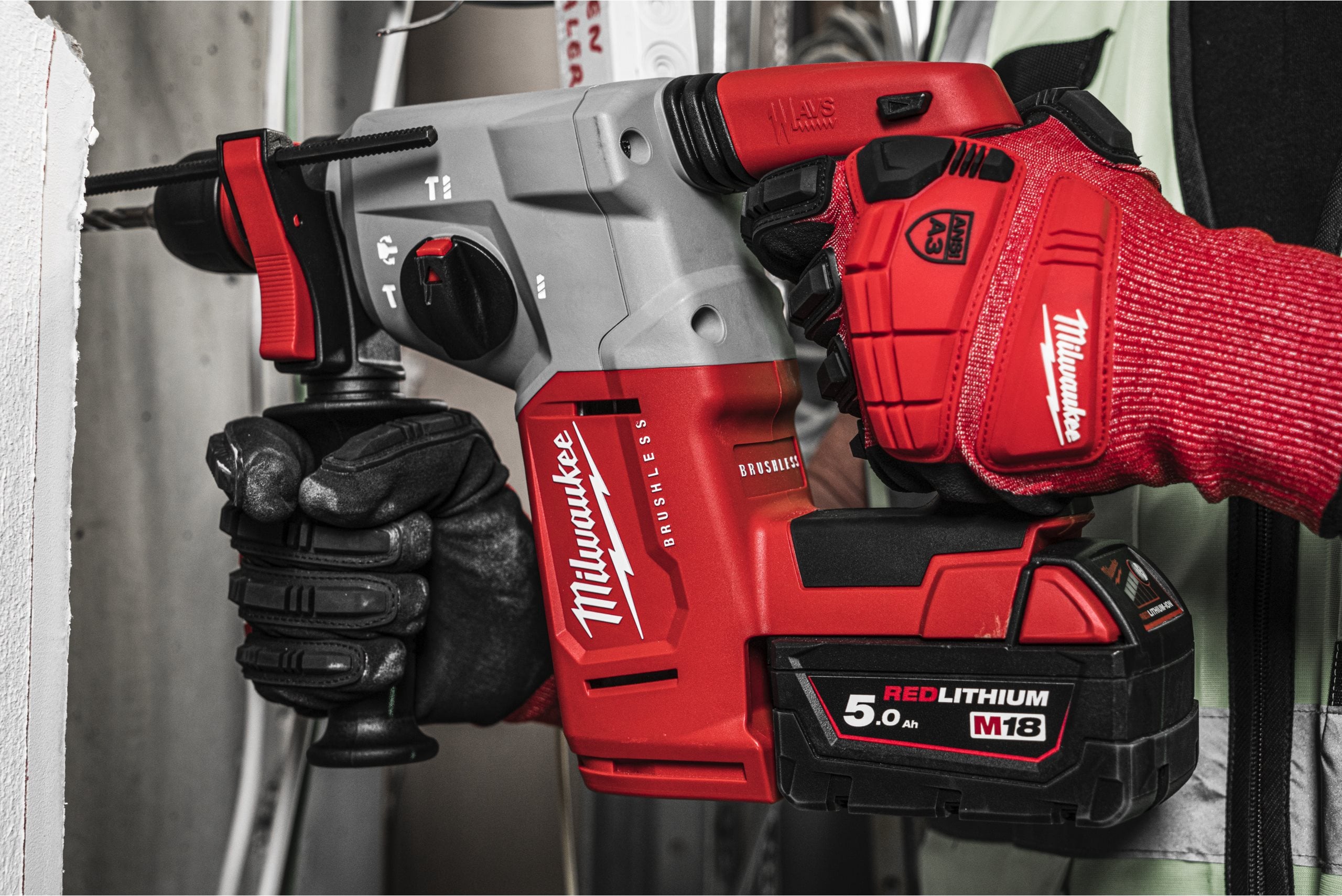 Milwaukee Boorhamer M18FH-OX Aanbieding bij Bouwmaat Milwaukee Boorhamer M18FH-OX Aanbieding bij Bouwmaat