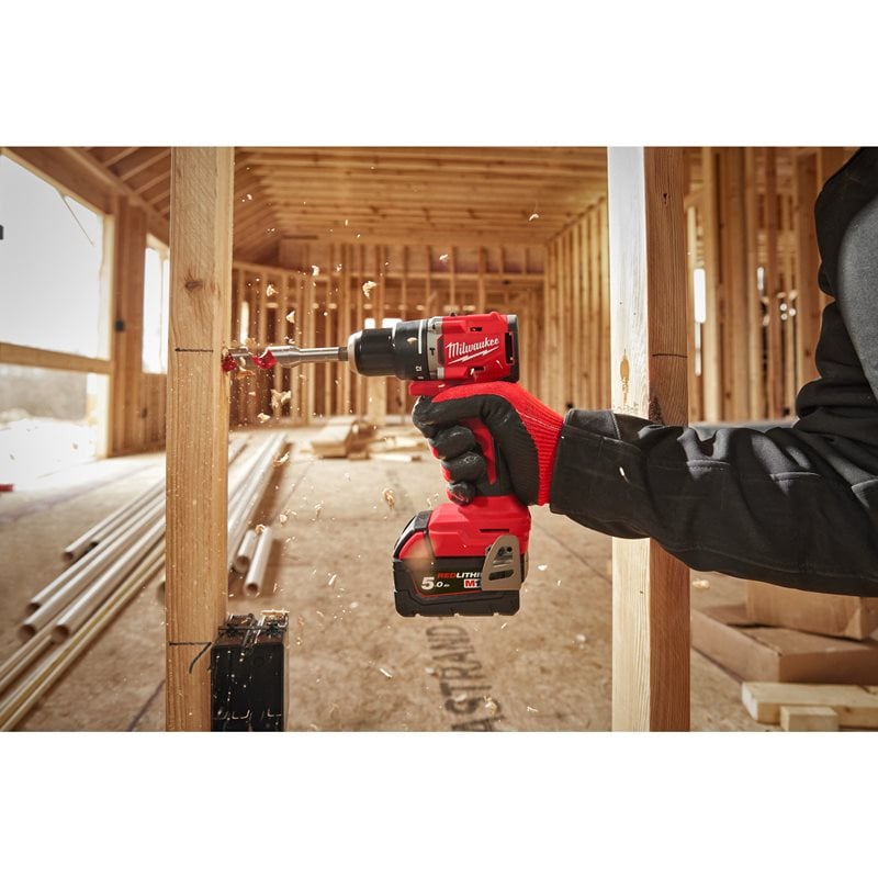 Milwaukee M18 BLPDRC-502C  kompaktní bezuhlíková příklepová vrtačka