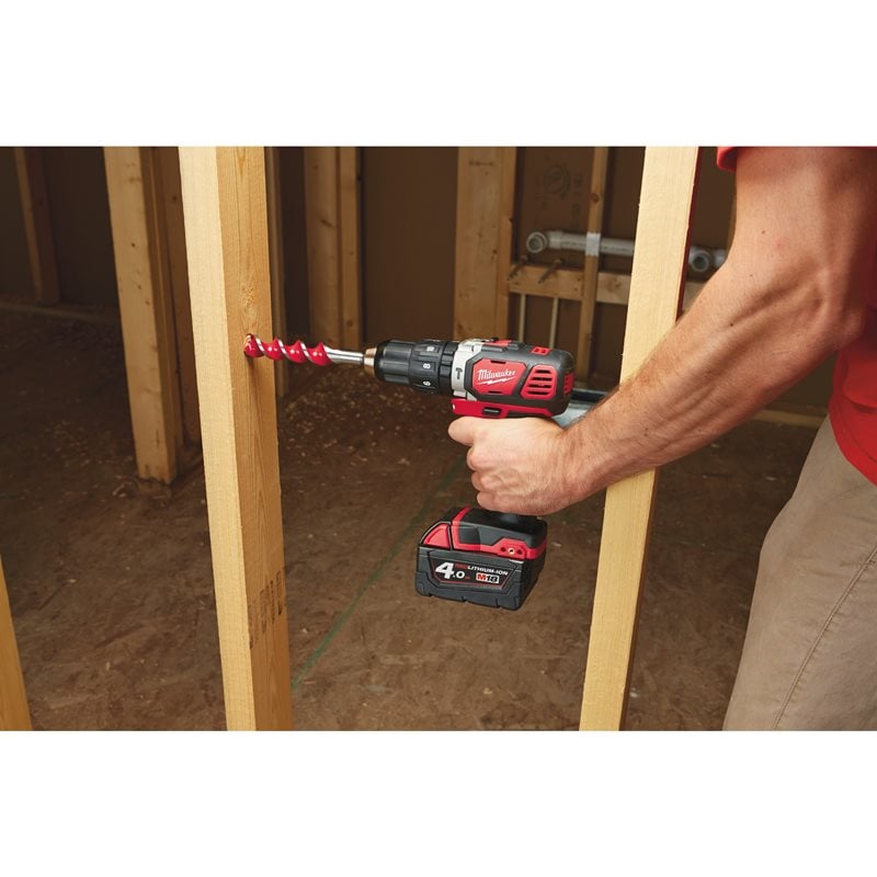 Milwaukee M18 BPD-403  kompaktní příklepová vrtačka