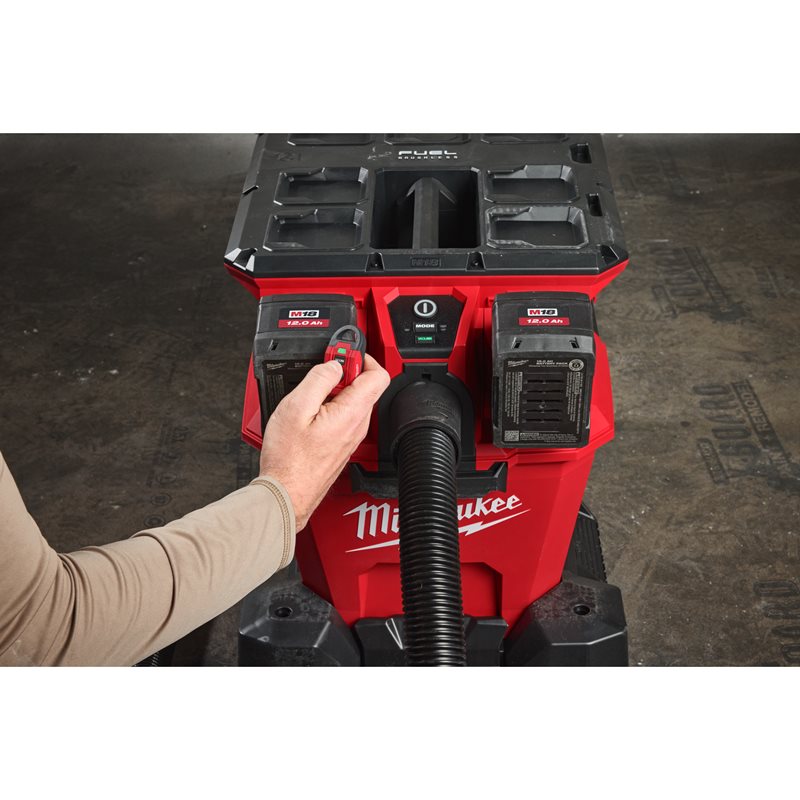 Milwaukee M18 F2VC23LG2-0 NEXUS Vysavač na dva akumulátory - 23L třída L (VACLINK)