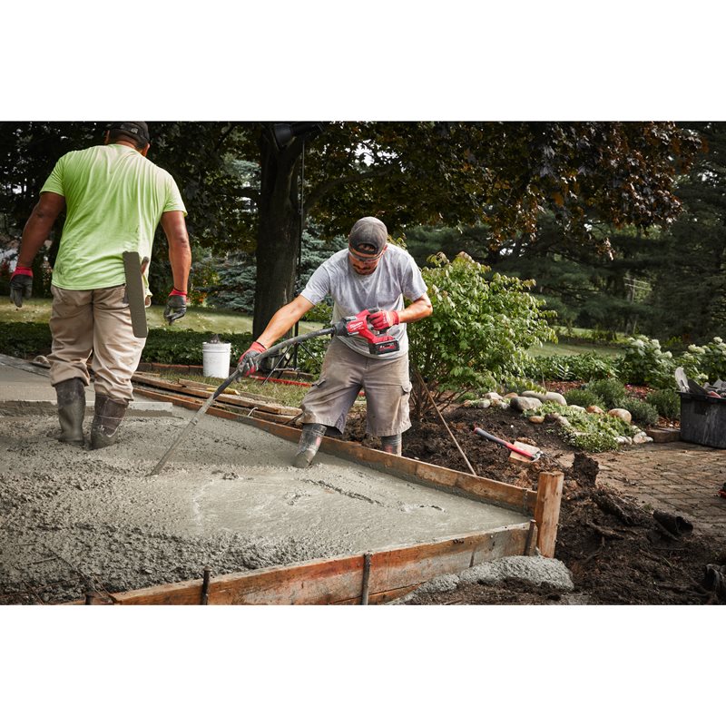 Milwaukee M18 FUEL FCVN12-551 Aku jehlový ponorný vibrátor na beton s kabelem 1,2 m