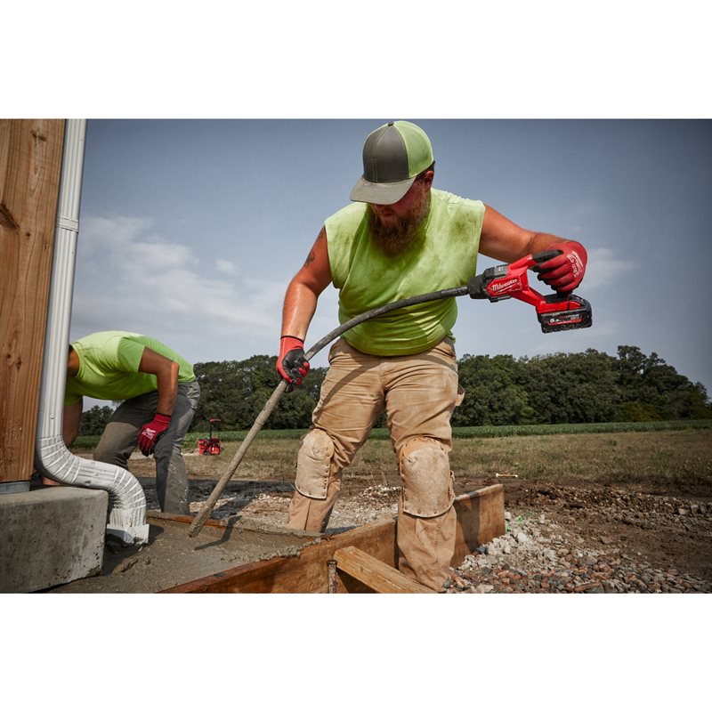 Milwaukee M18 FUEL FCVN12-551 Aku jehlový ponorný vibrátor na beton s kabelem 1,2 m