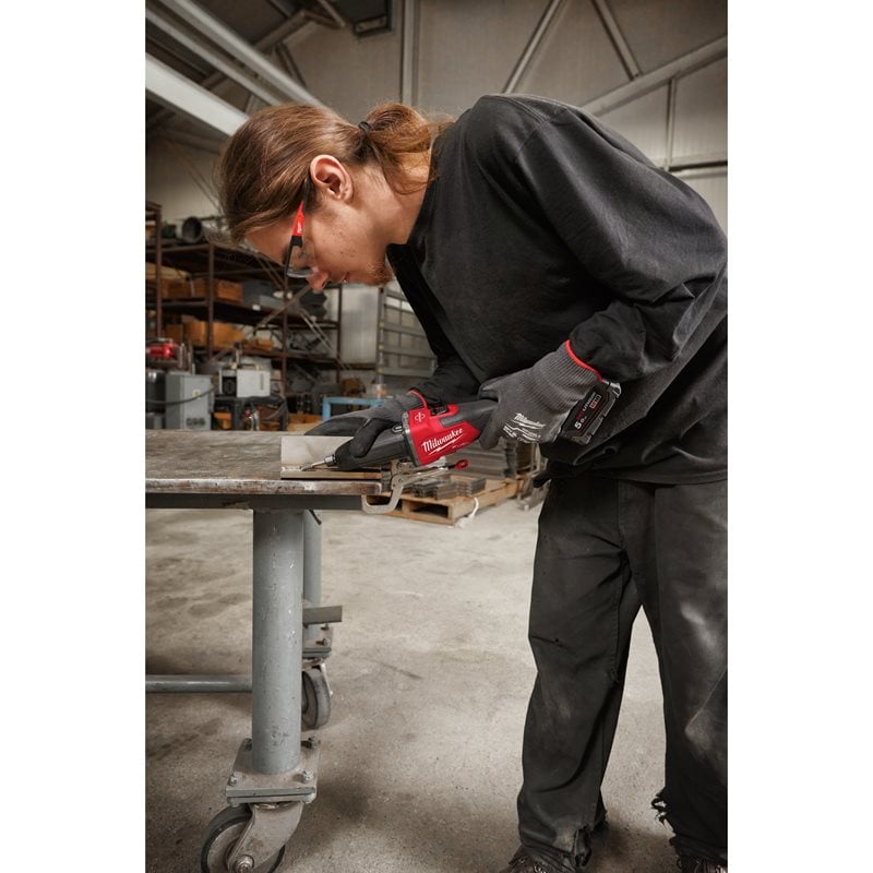Milwaukee M18 FDGRB-502X Přímá bruska s posuvným spínačem