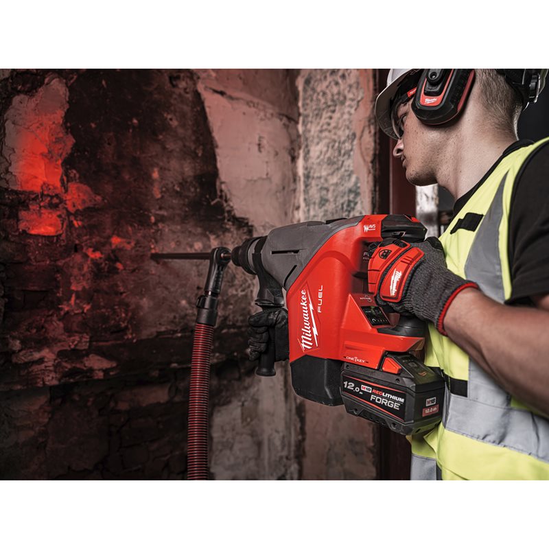 Milwaukee M18 FHACO745-122C SDS-MAX vratcí a bourací kladivo 45mm - 7kg