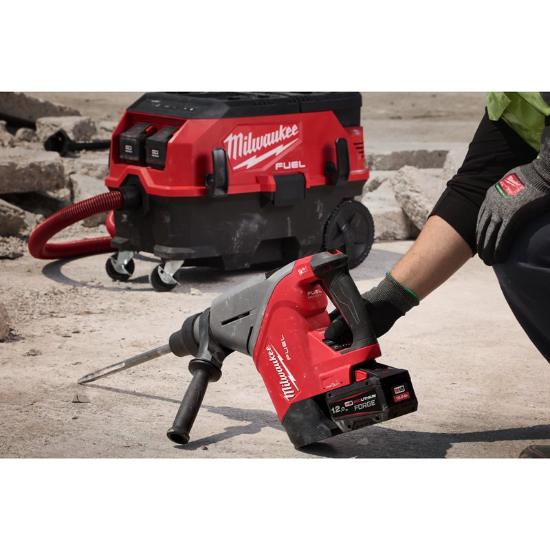 Milwaukee M18 FHACO745-122C SDS-MAX vratcí a bourací kladivo 45mm - 7kg