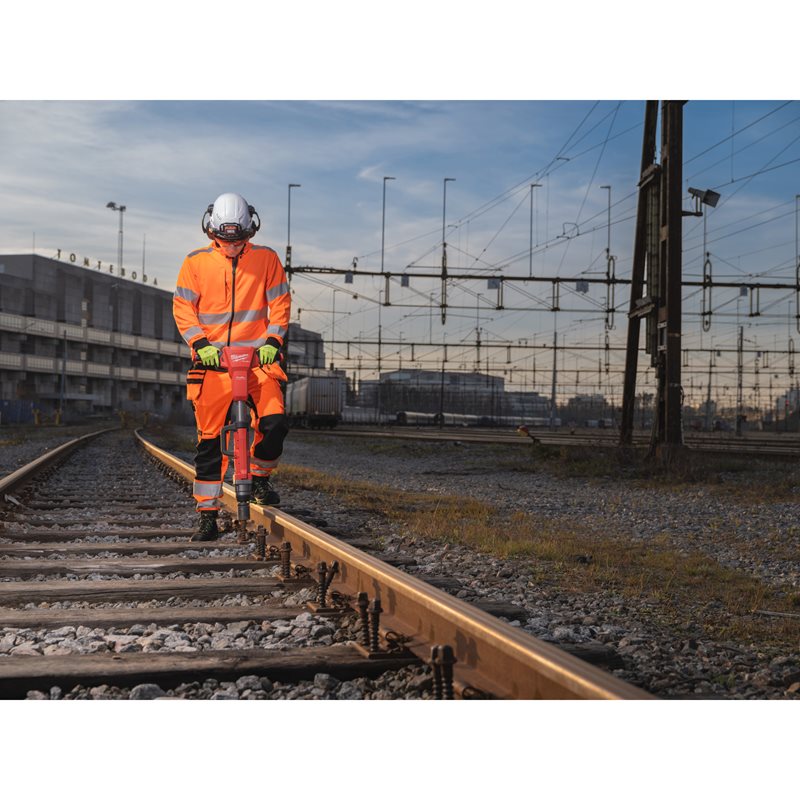 Milwaukee M18 FUEL FHIWF1R-0C 1″ železniční rázový utahovák s pojistným kroužkem