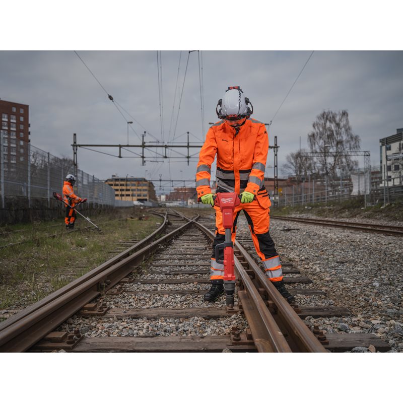 Milwaukee M18 FUEL FHIWF1R-122C 1″ železniční rázový utahovák s pojistným kroužkem