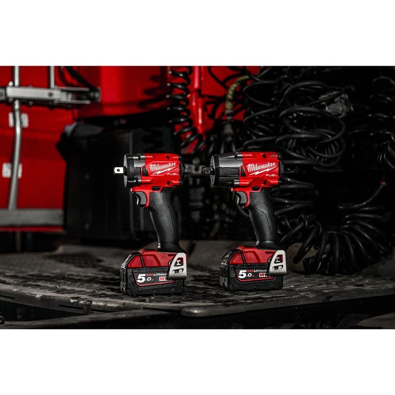 Milwaukee M18 FIW2P12-502X FUEL ½″ Kompaktní rázový utahovák s aretačním čepem