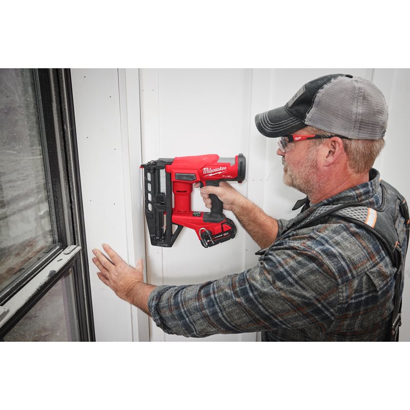 Milwaukee M18 FN16GS-0X FUEL přímá hřebíkovačka 16 GA