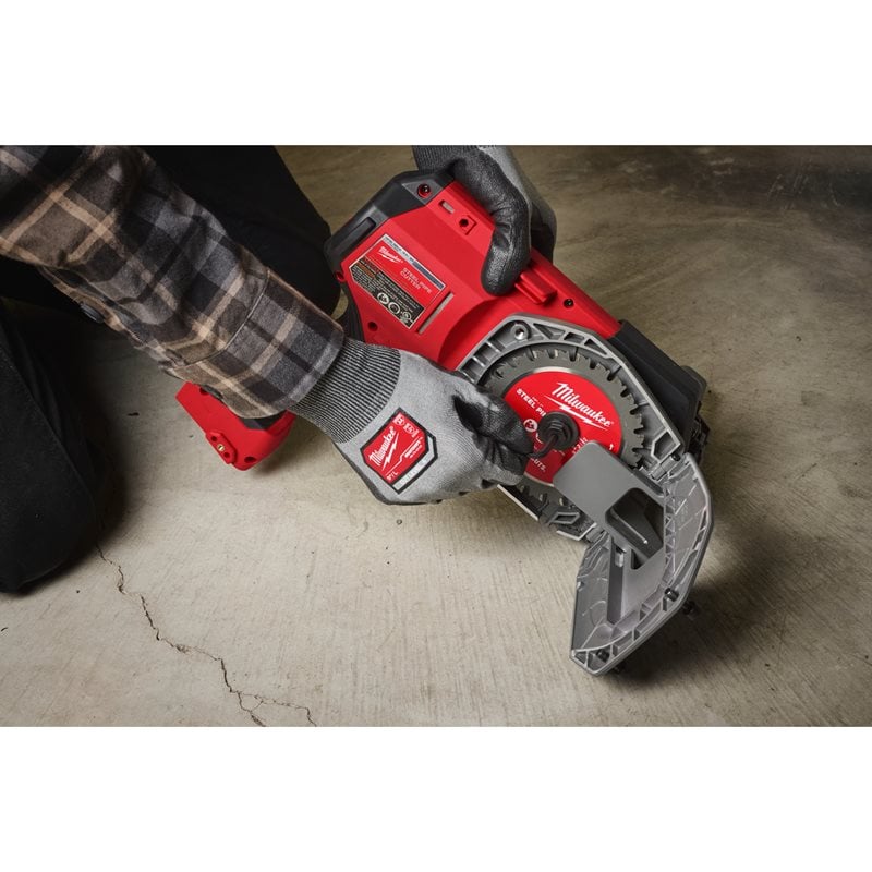 Milwaukee M18 FPCS-0 FUEL řezač ocelových trubek - 12,7 – 25,4 mm