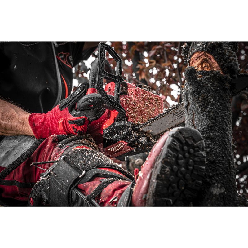 Milwaukee M18 FTHCHS35-0 řetězová pila s horní rukojetí 35CM