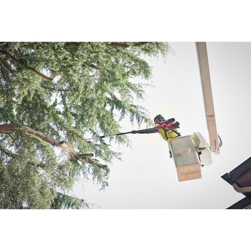 Milwaukee M18 FTPS30-121 teleskopická vyvětvovací pila 30 cm