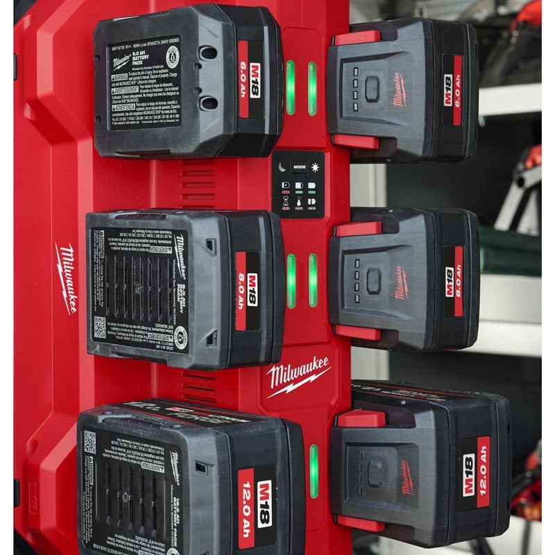 Milwaukee M18 MPC6 PACKOUT rychlonabíječka na 6 akumulátorů