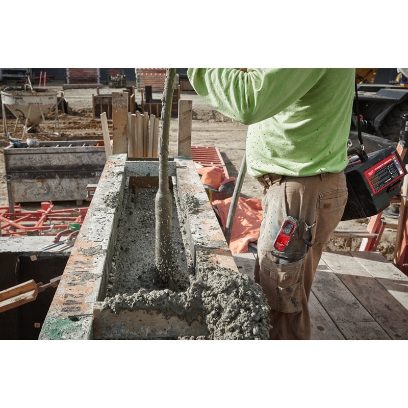 Milwaukee MXF CVBC-0 MX FUEL KUFŘÍKOVÝ PONORNÝ VIBRÁTOR NA BETON