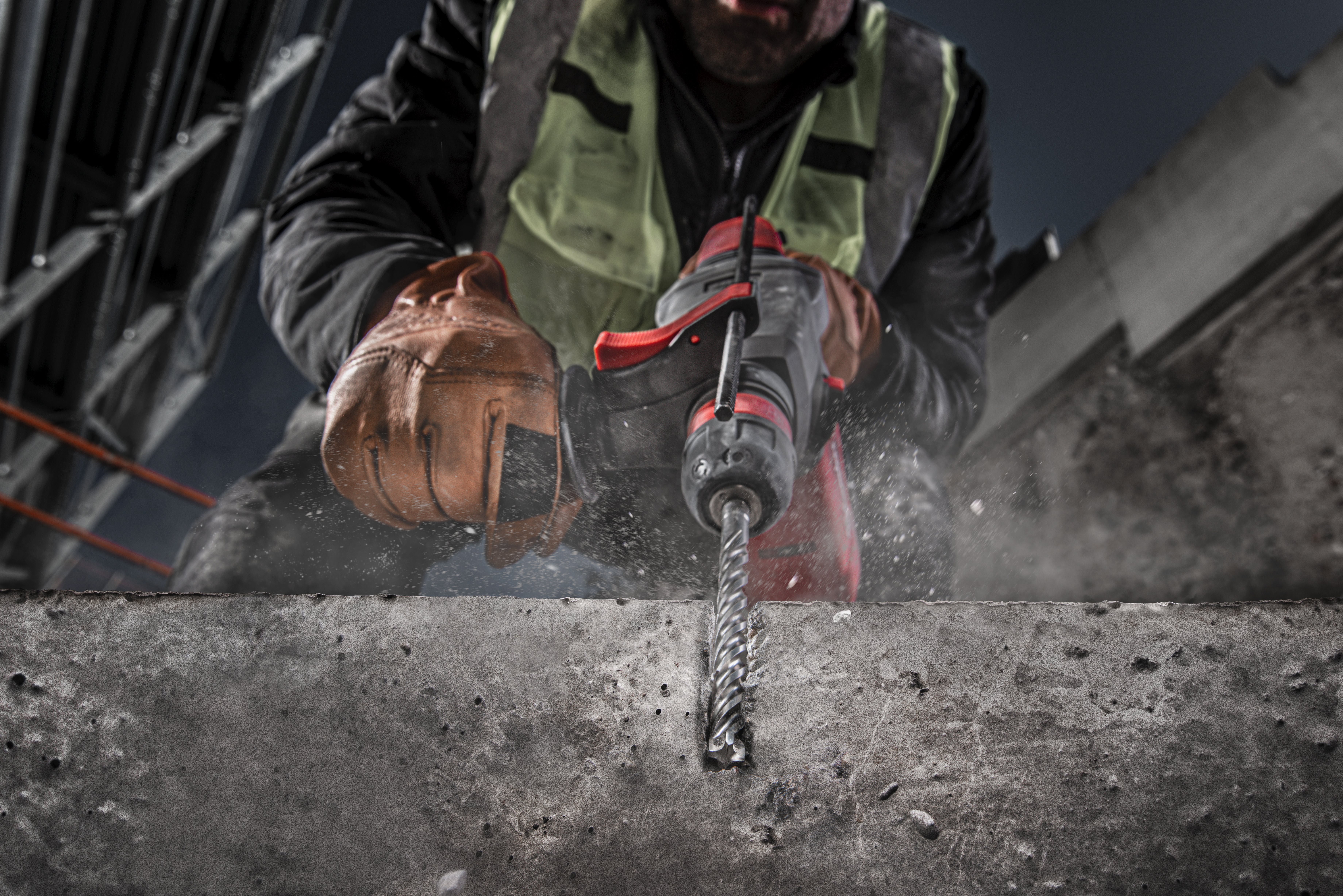 マック SDS-Max MX4 Drill Bits - 4 Cut | SDS Max | Milwaukee Tool UK