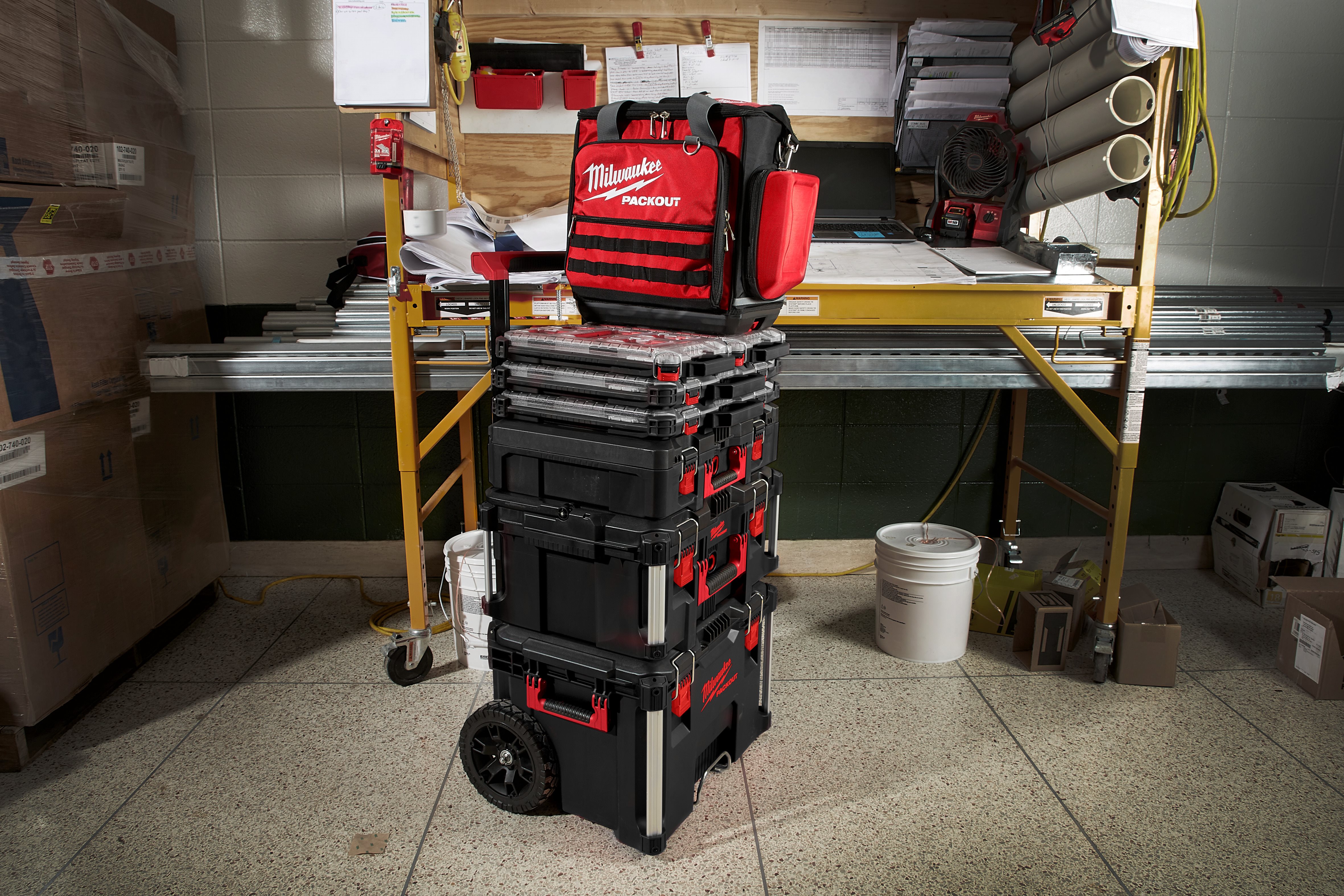 PACKOUT™ Tech Bag | PACKOUT™ Totes And Bags | Milwaukee Tool EU