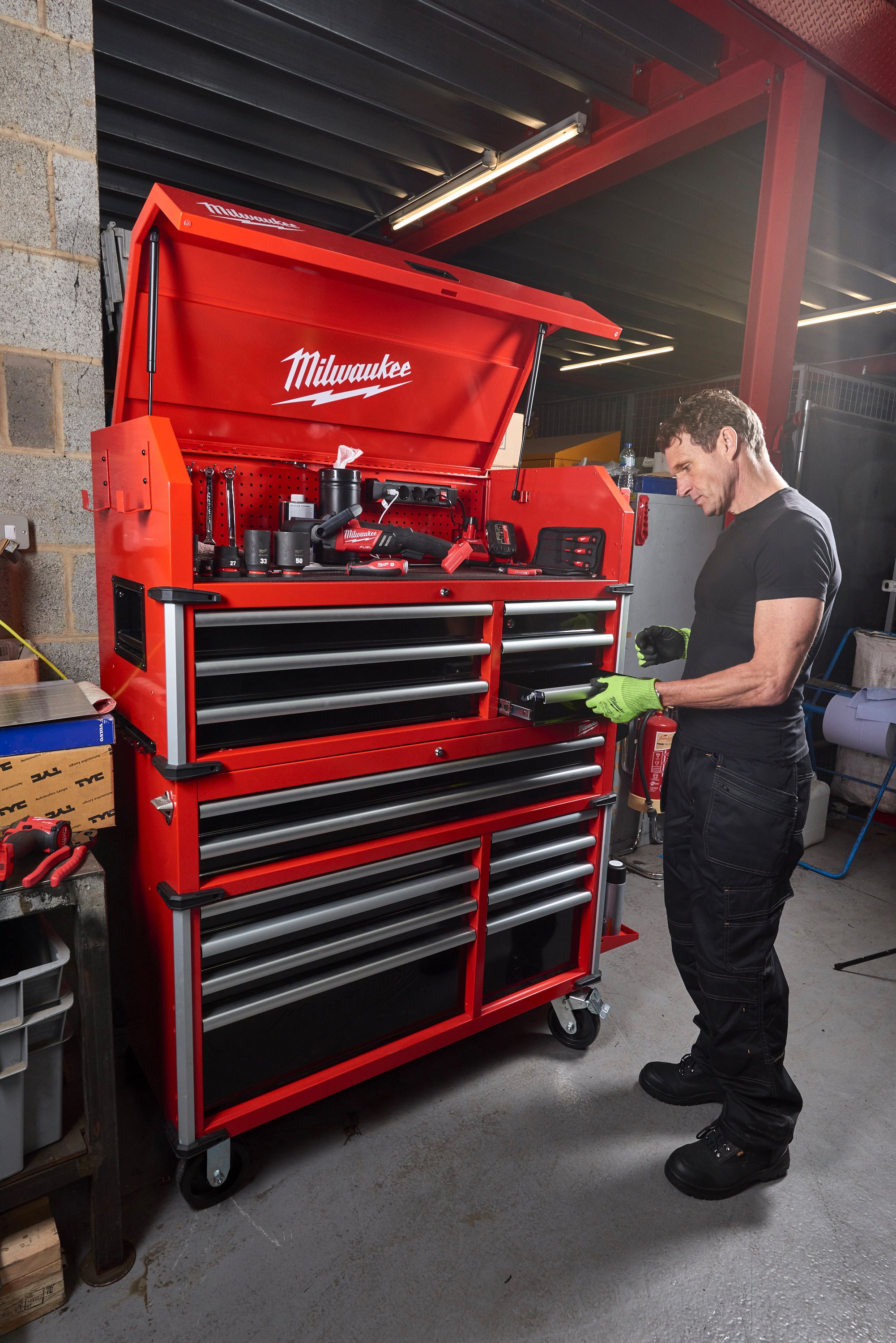 SRC46 1 Milwaukee Tool UK