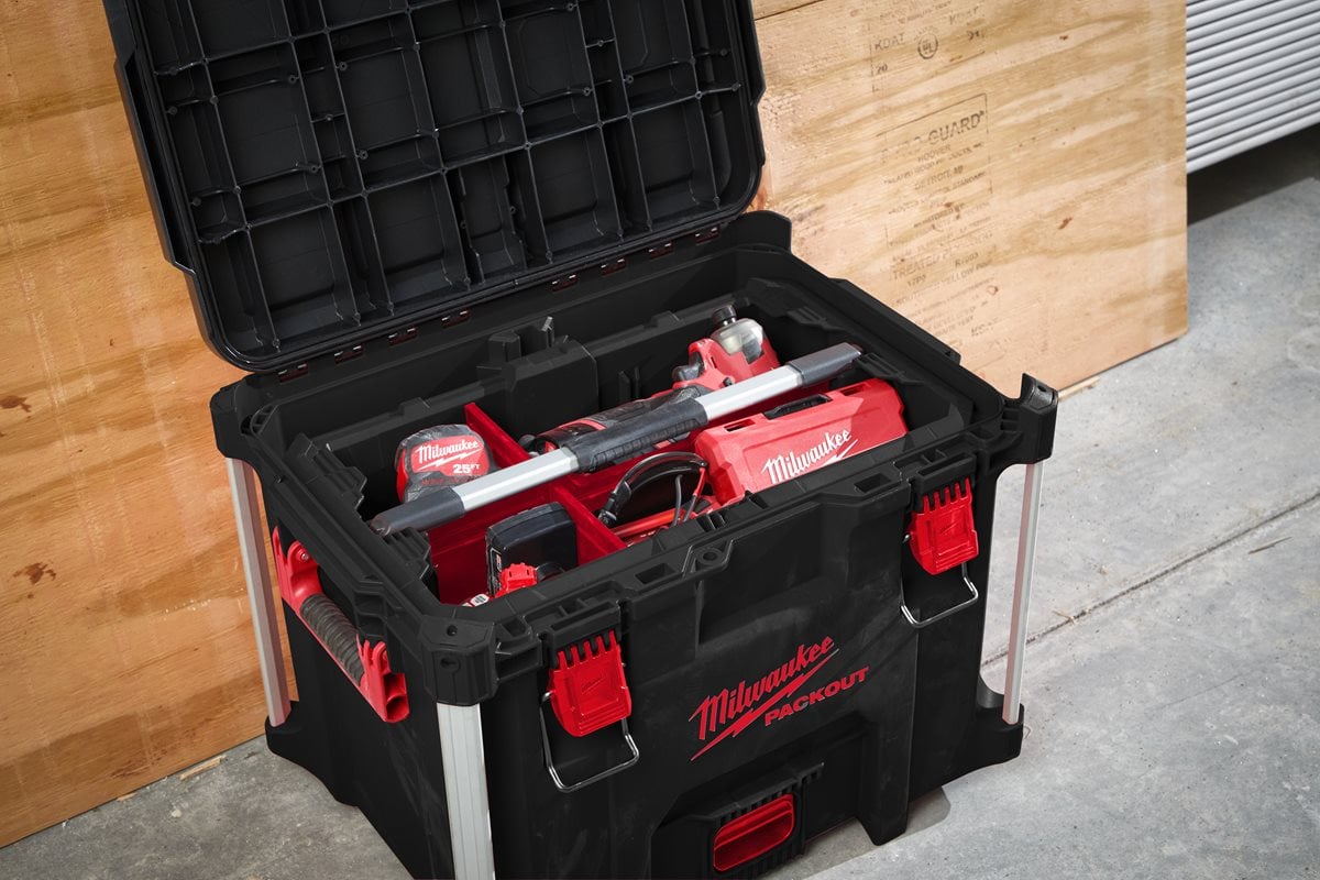 Milwaukee PACKOUT Pladenj za orodje pri delu