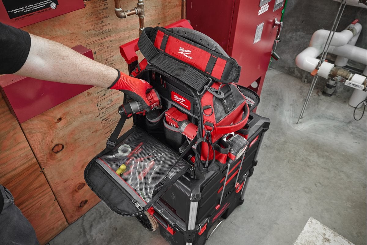 Milwaukee PACKOUT pro tote Zaprta torba 38cm pri delu