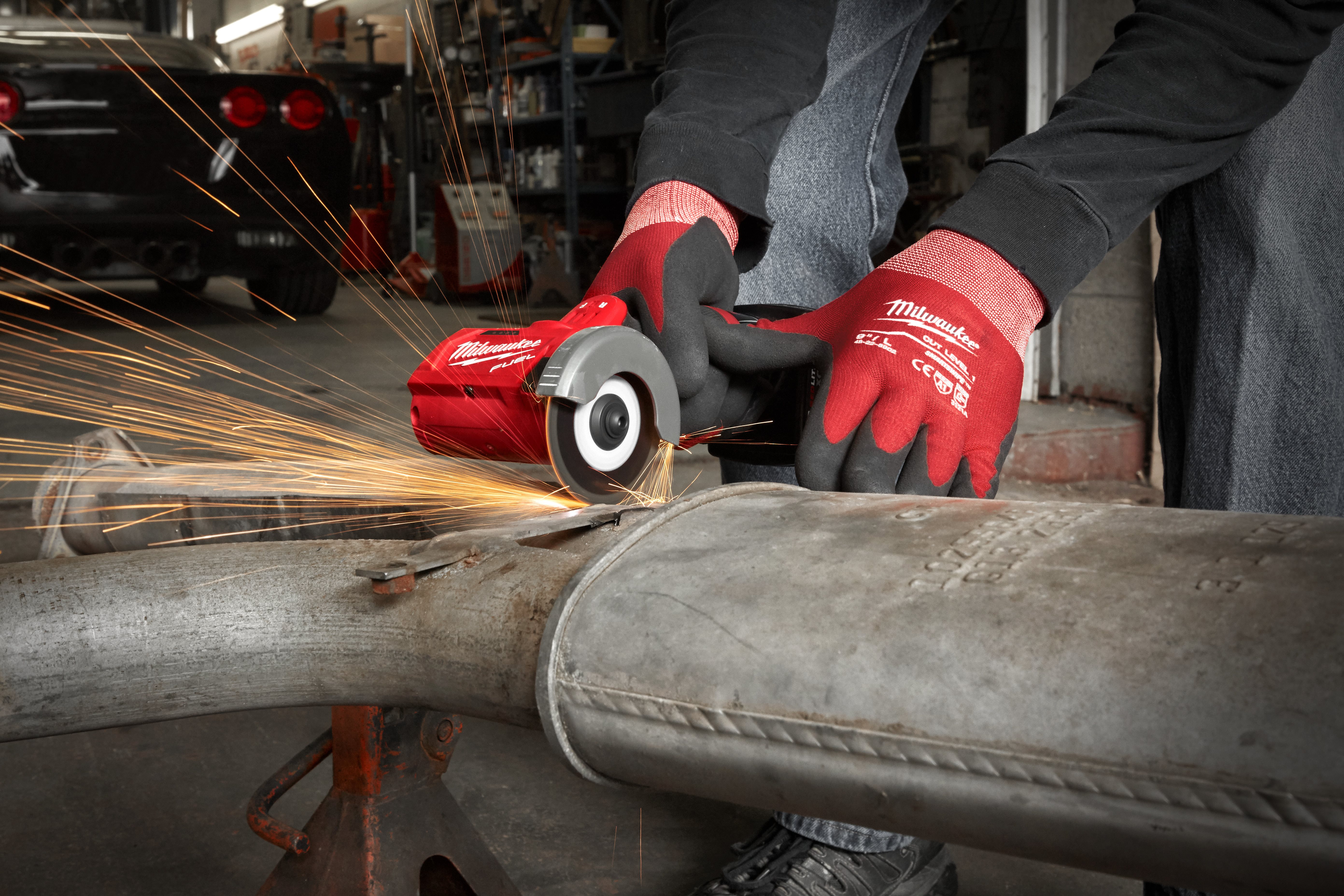 M12 FUEL Sub Compact Multi material Cut off Tool Cordless Cut Off Tools Milwaukee Tool UK